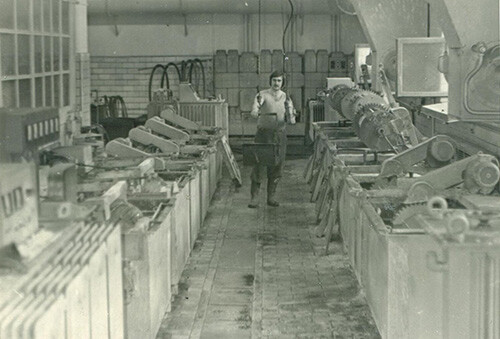 Produktionsraum 1966 Abteilung Galvanik